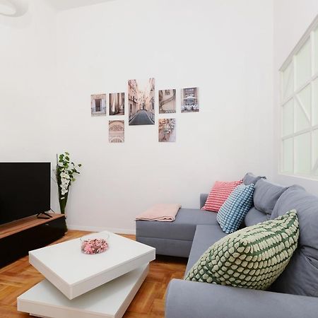 Akacfa 7 Two Bedroom Central Apartment Budapest Bagian luar foto
