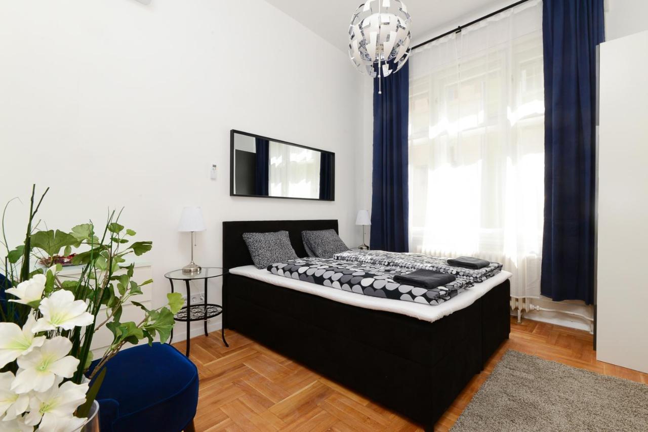 Akacfa 7 Two Bedroom Central Apartment Budapest Bagian luar foto
