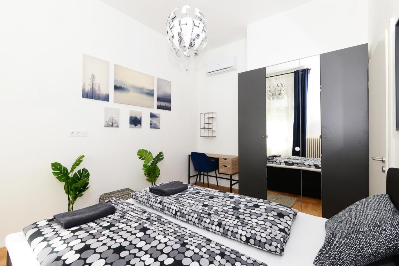 Akacfa 7 Two Bedroom Central Apartment Budapest Bagian luar foto